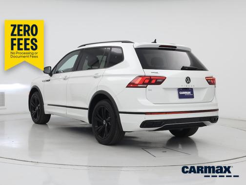White 2023 Volkswagen Tiguan SE R-Line Black