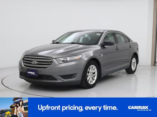 2014 Ford Taurus SE