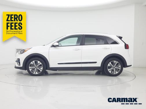 White 2022 Kia Niro EV EX