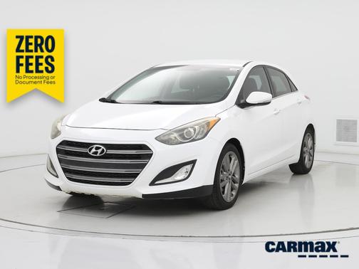 White 2016 Hyundai ELANTRA GT