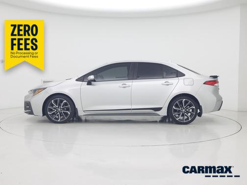Silver 2022 Toyota Corolla SE