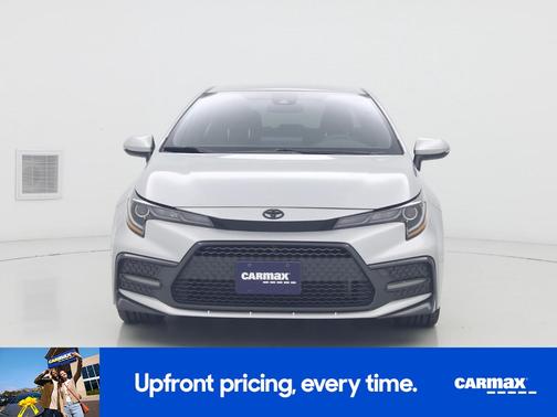 Silver 2022 Toyota Corolla SE