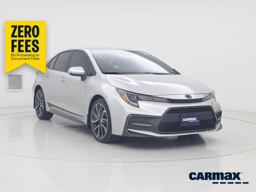 Silver 2022 Toyota Corolla SE