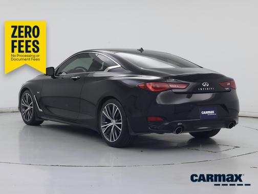 Black 2019 INFINITI Q60 Luxe