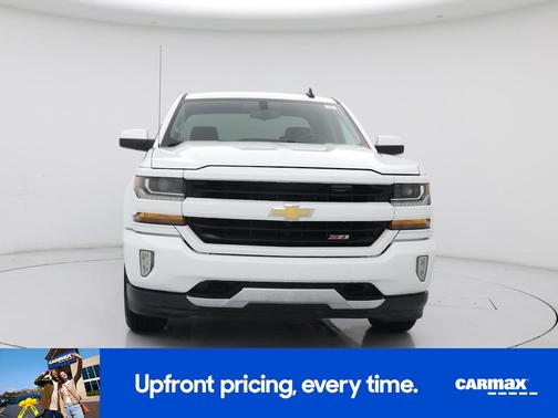 White 2018 Chevrolet Silverado 1500 LT Z71