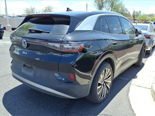 Deep Black Pearl 2023 Volkswagen ID.4 Pro S Plus w/ VW Sound