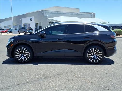 Deep Black Pearl 2023 Volkswagen ID.4 Pro S Plus w/ VW Sound