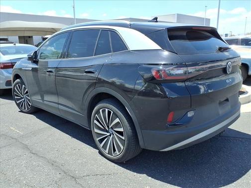 Deep Black Pearl 2023 Volkswagen ID.4 Pro S Plus w/ VW Sound