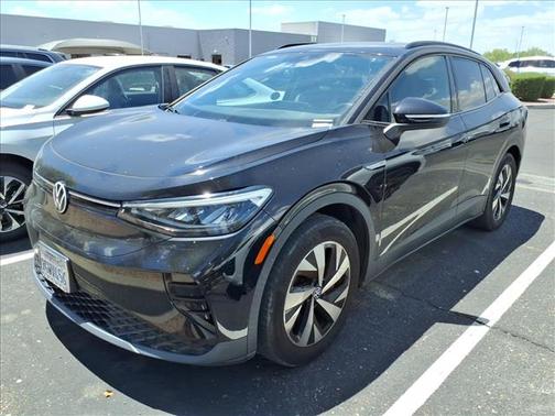 Deep Black Pearl Effect 2023 Volkswagen ID.4 Pro