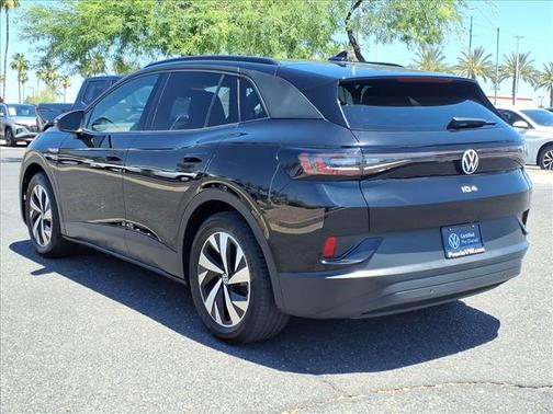 Deep Black Pearl Effect 2023 Volkswagen ID.4 Pro