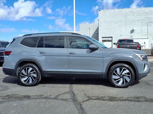 2026 Volkswagen Atlas SE