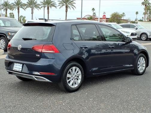 2018 Volkswagen Golf TSI S