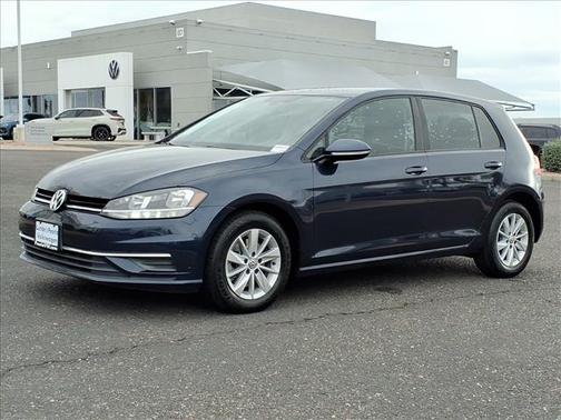 2018 Volkswagen Golf TSI S