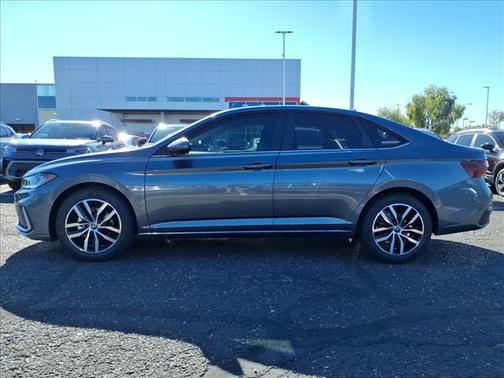 2026 Volkswagen Jetta 1.4T SE