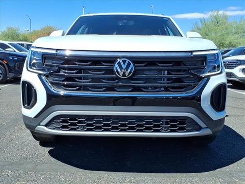 2026 Volkswagen Atlas Cross Sport 2.0T SE w/Technology 4MOTION
