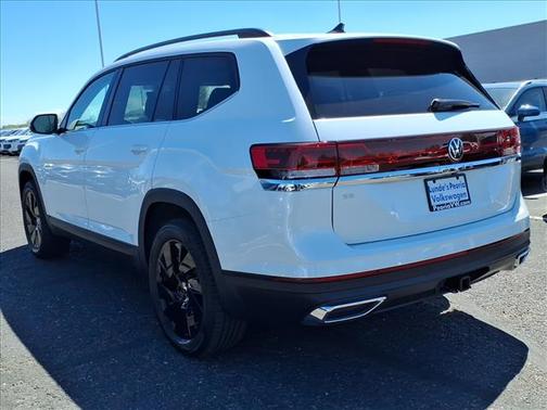 2026 Volkswagen Atlas SE