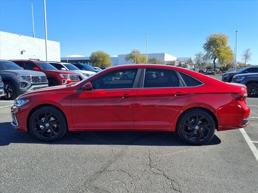 2025 Volkswagen Jetta 1.4T SE