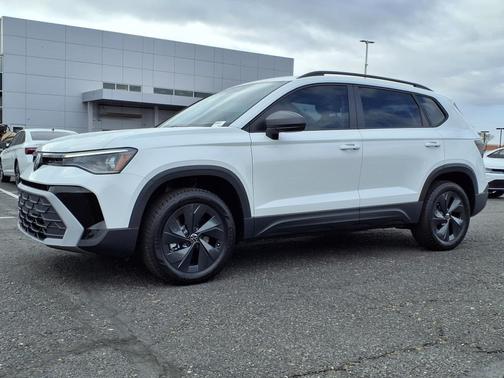 2025 Volkswagen Taos S