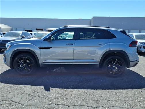 2026 Volkswagen Atlas Cross Sport 2.0T SEL