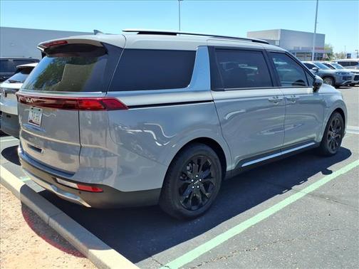 Ceramic Silver 2024 Kia Carnival SX Prestige