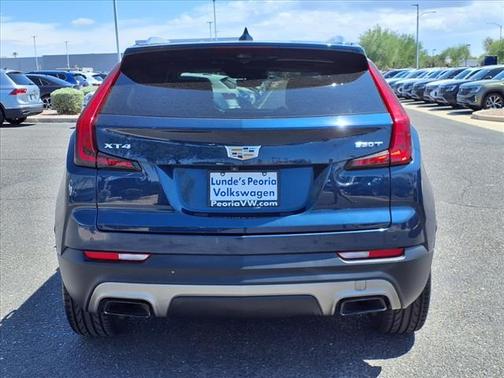 2020 Cadillac XT4 Premium Luxury