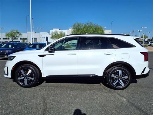 2022 Kia Sorento S