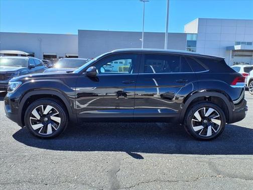 2025 Volkswagen Atlas Cross Sport 2.0T SE w/Technology 4MOTION
