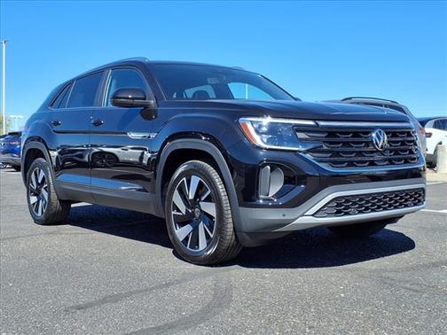 2025 Volkswagen Atlas Cross Sport 2.0T SE w/Technology 4MOTION