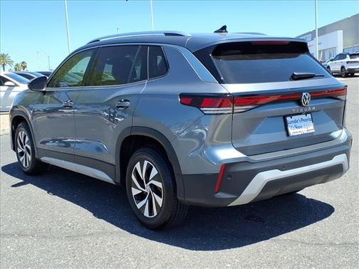 Platinum Gray Metallic 2025 Volkswagen Tiguan 2.0T S