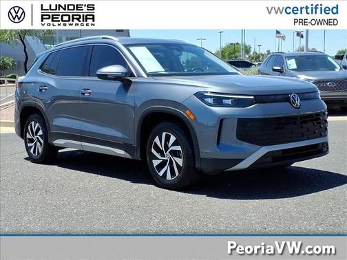 Platinum Gray Metallic 2025 Volkswagen Tiguan 2.0T S