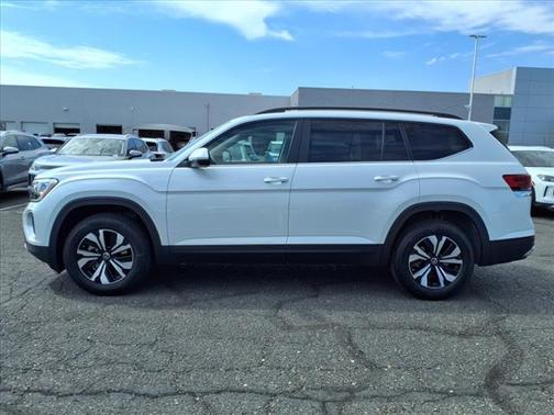 2026 Volkswagen Atlas SE