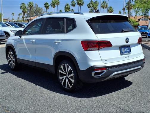 2022 Volkswagen Taos SE