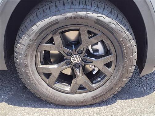 2025 Volkswagen Atlas Peak Edition 4Motion