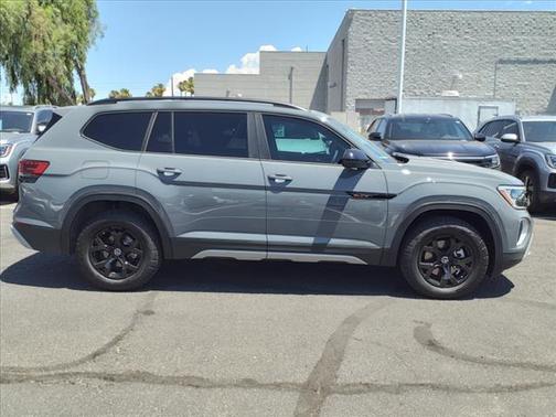2025 Volkswagen Atlas Peak Edition 4Motion