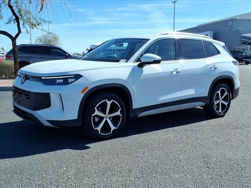 2025 Volkswagen Tiguan 2.0T SE