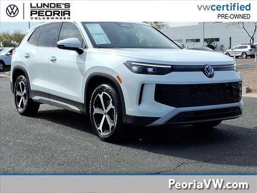 2025 Volkswagen Tiguan 2.0T SE