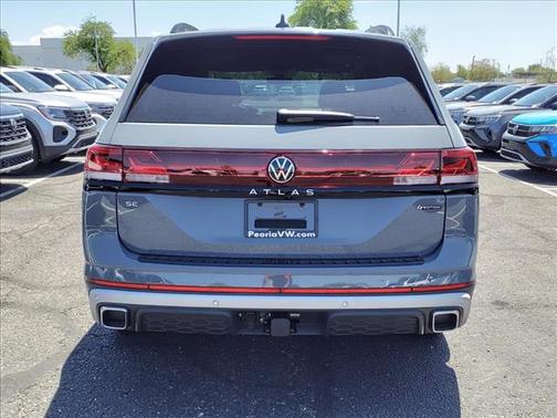 2025 Volkswagen Atlas Peak Edition 4Motion
