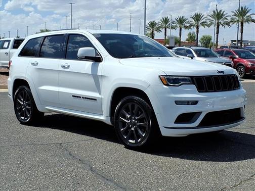 White 2019 Jeep Grand Cherokee High Altitude