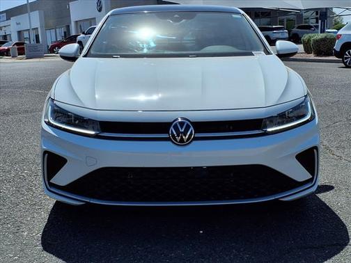 2025 Volkswagen Jetta 1.4T SE