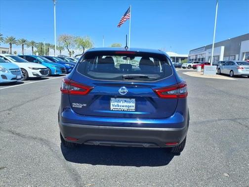 2020 Nissan Rogue Sport S