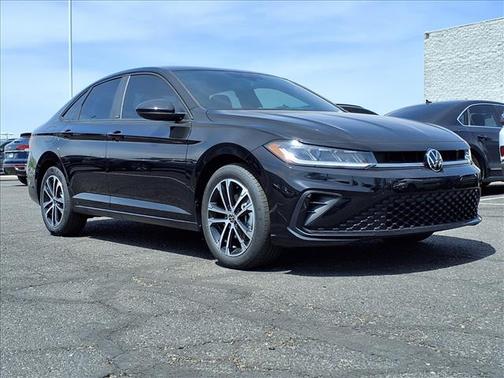 Deep Black Pearl 2026 Volkswagen Jetta 1.4T S
