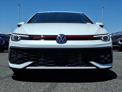 opal white pearl 2026 Volkswagen Golf GTI 1.4T TSI