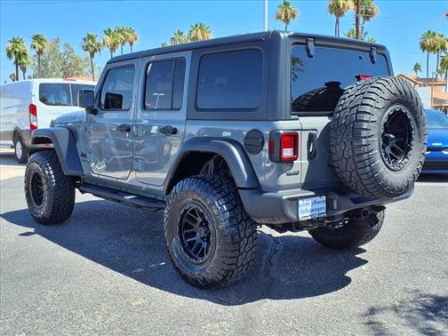 2022 Jeep Wrangler Willys