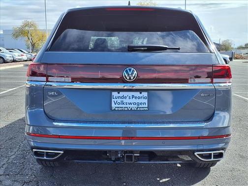 Pure Gray 2026 Volkswagen Atlas SEL Premium R-Line 4Motion