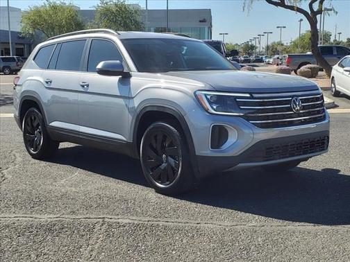 2026 Volkswagen Atlas SE