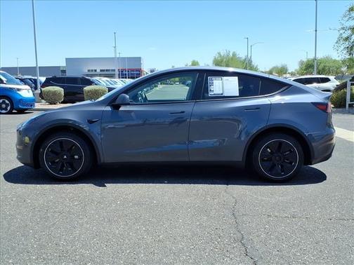 Gray 2023 Tesla Model Y Long Range