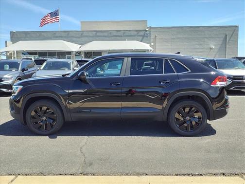 2026 Volkswagen Atlas Cross Sport 2.0T SE w/Technology 4MOTION