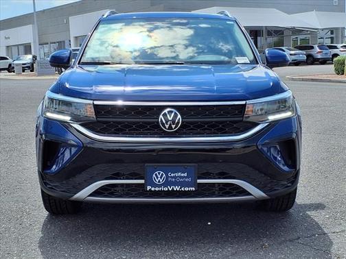 2022 Volkswagen Taos SE 4Motion