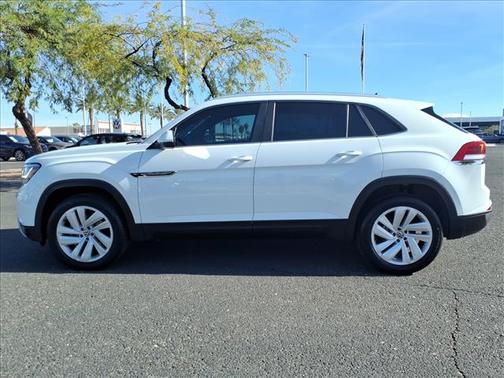 2023 Volkswagen Atlas Cross Sport 2.0T SE w/Technology