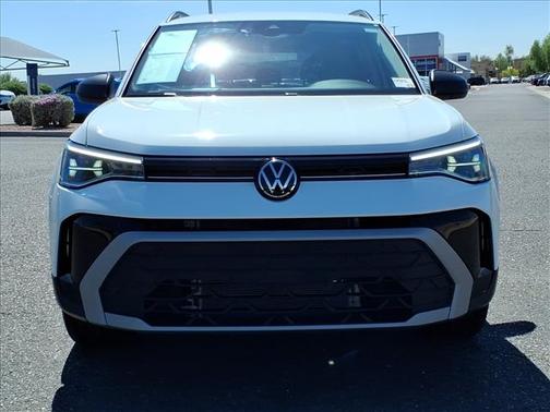 2025 Volkswagen Taos S